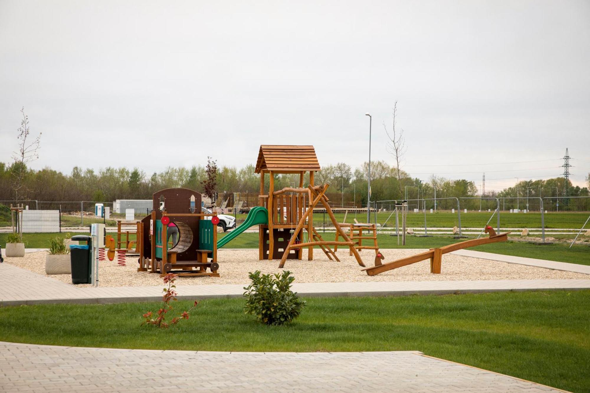 Kinga Apartman Dunajská Streda Exteriér fotografie