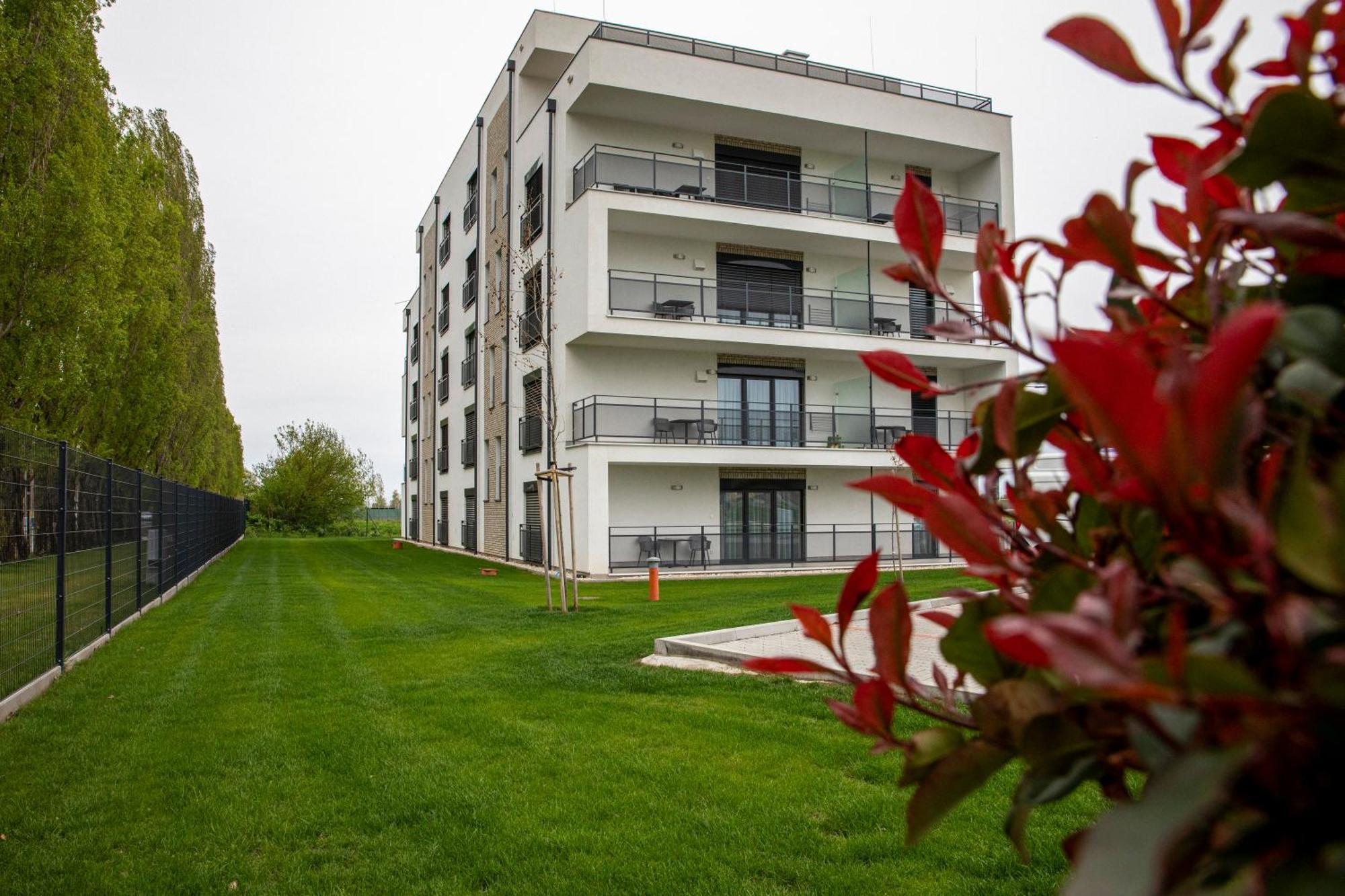 Kinga Apartman Dunajská Streda Exteriér fotografie